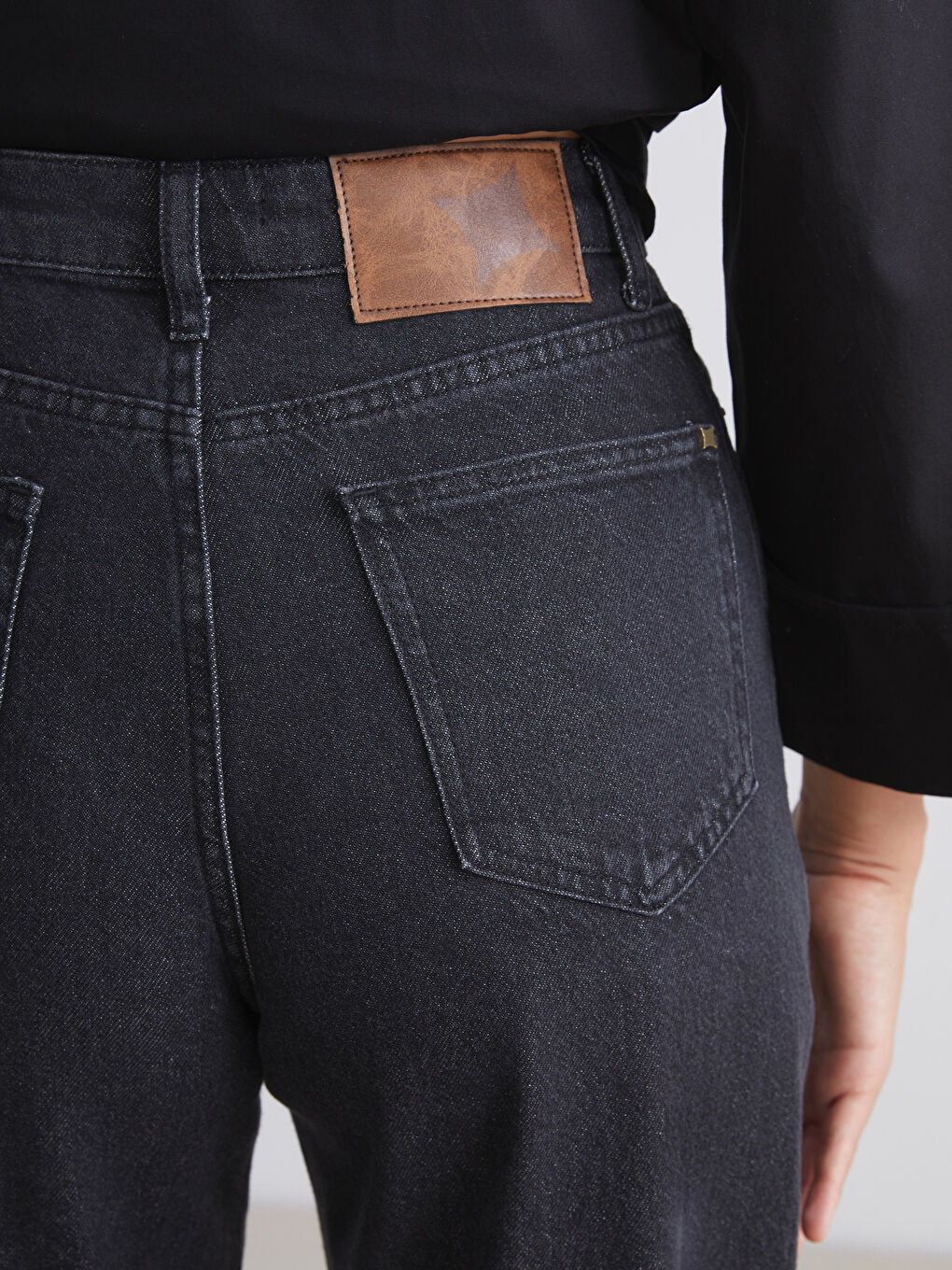 Siyah Balloon Fit Kadın Jean Pantolon-3