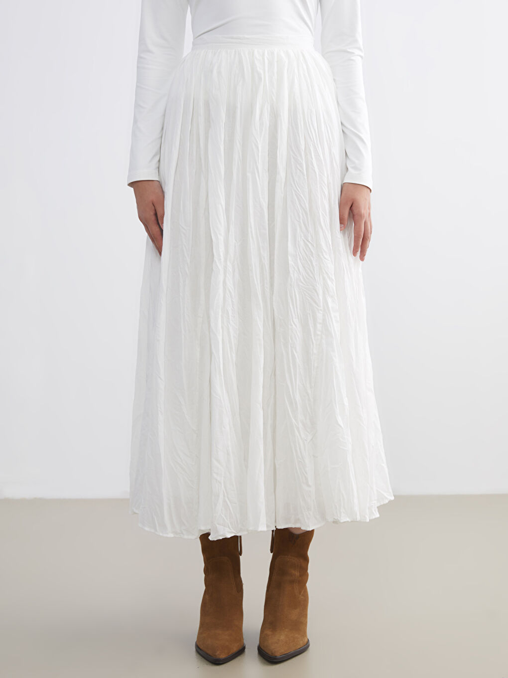 Beyaz Beli Fermuarlı Kloş Etek-1