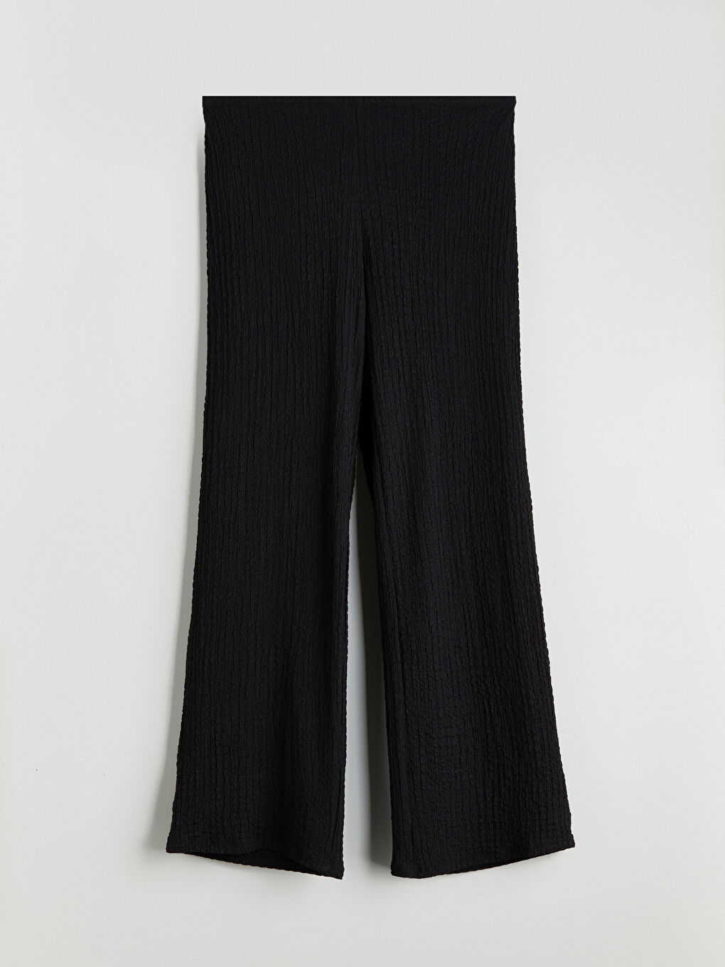 Siyah Beli Lastikli Dokulu Geniş Paça Kadın Pantolon-4