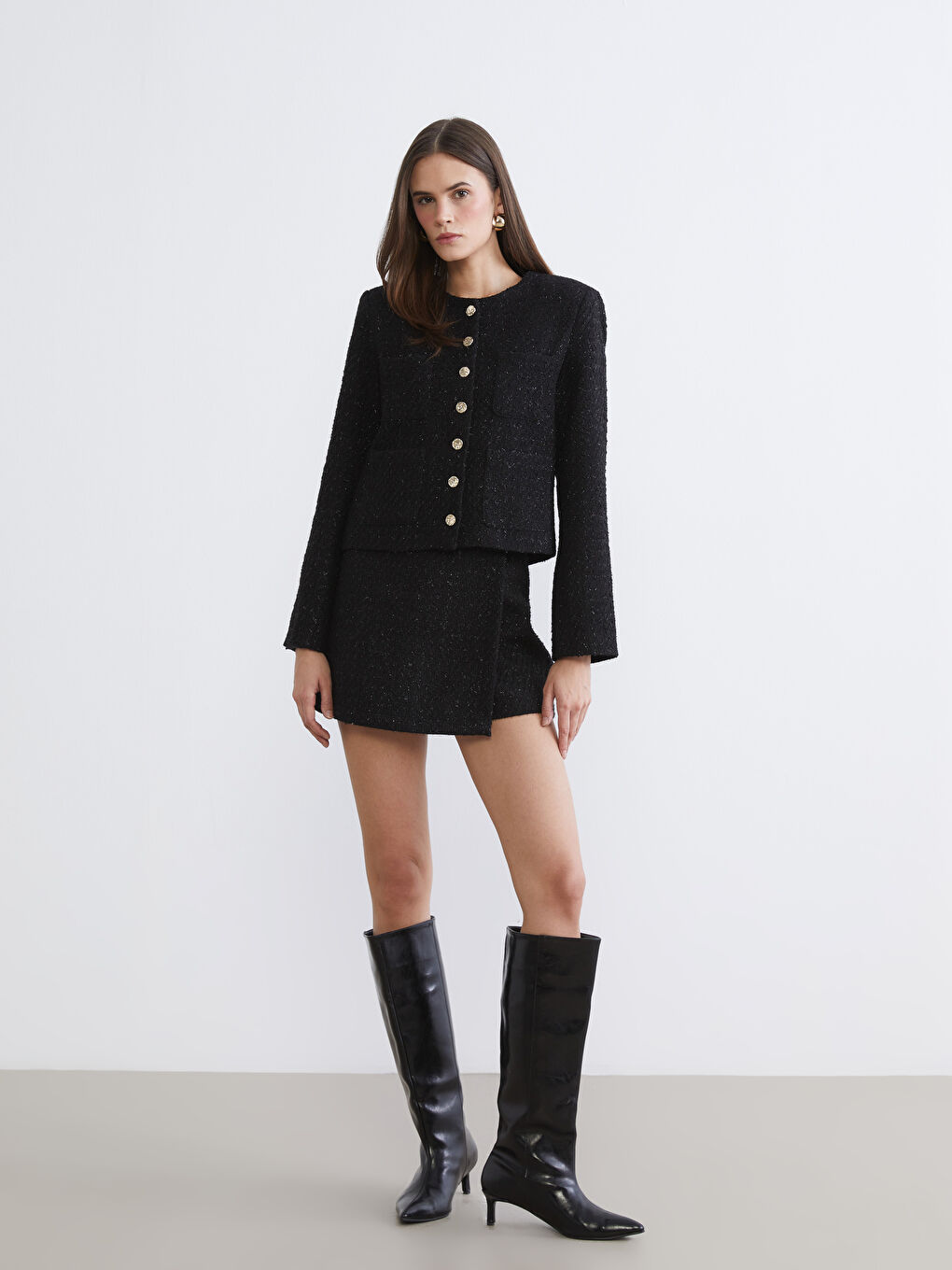 Siyah Bisiklet Yaka Kadın Tüvit Ceket-1