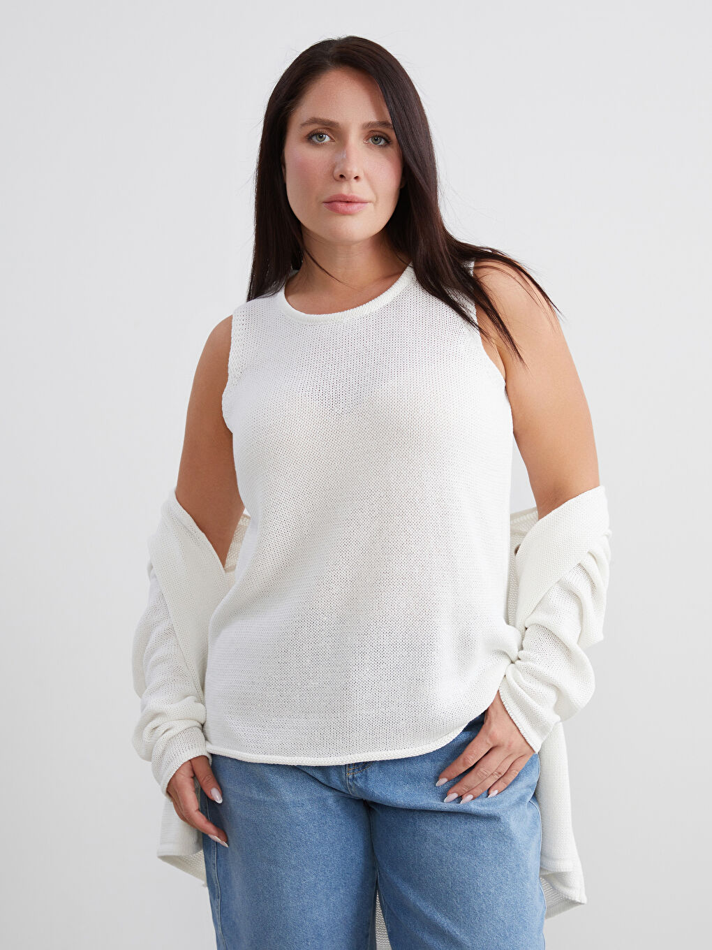 Ekru Büyük Beden Bisiklet Yaka Kadın Triko Kazak