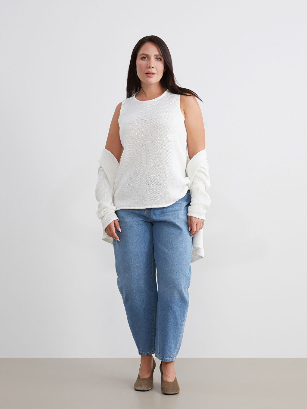 Ekru Büyük Beden Bisiklet Yaka Kadın Triko Kazak-1