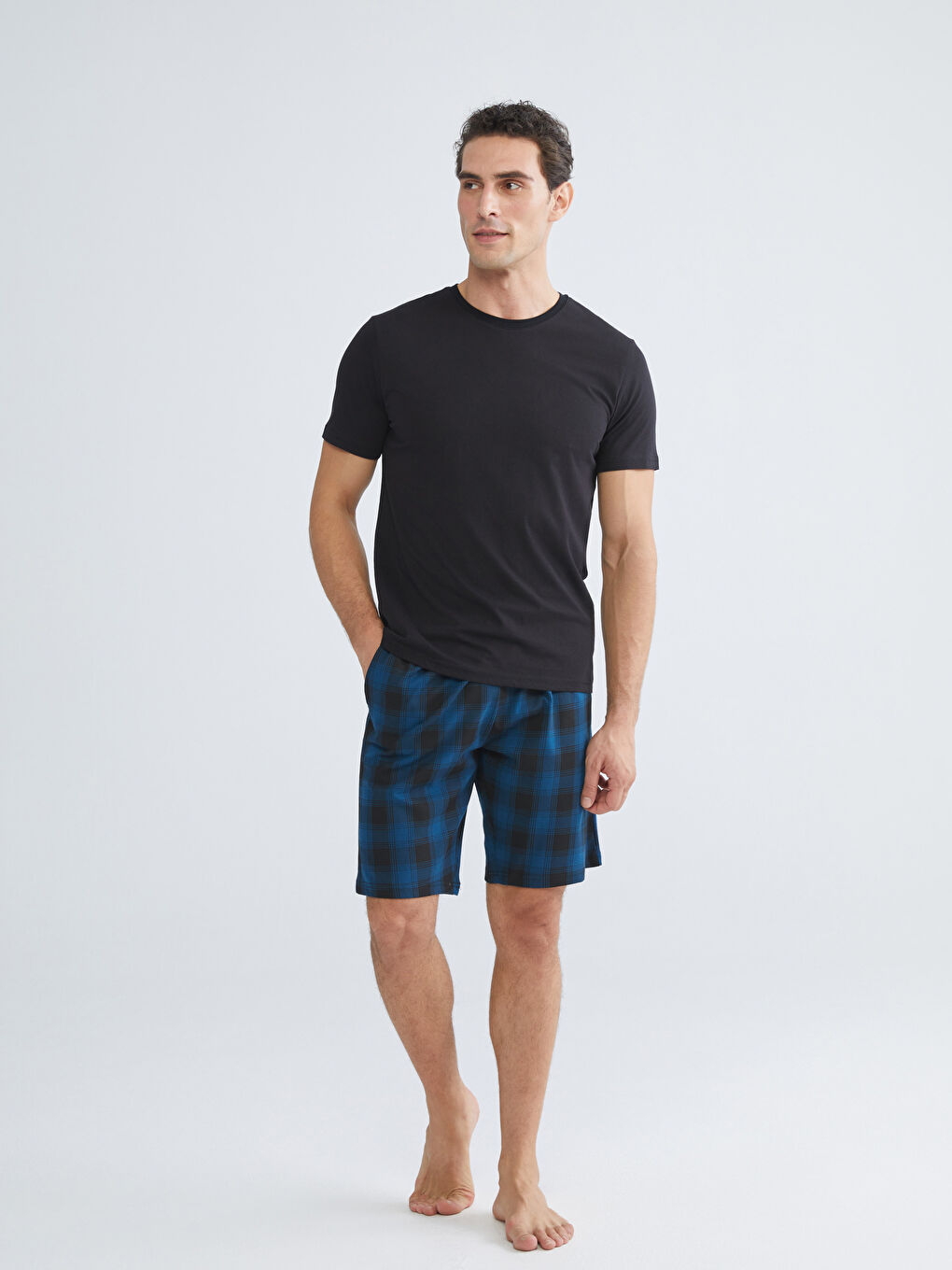 Siyah Bisiklet Yaka Erkek Pijama Takımı 3'lü Takım-1