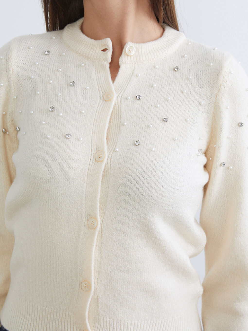 Ekru Bisiklet Yaka Taşlı Kadın Triko Hırka-2