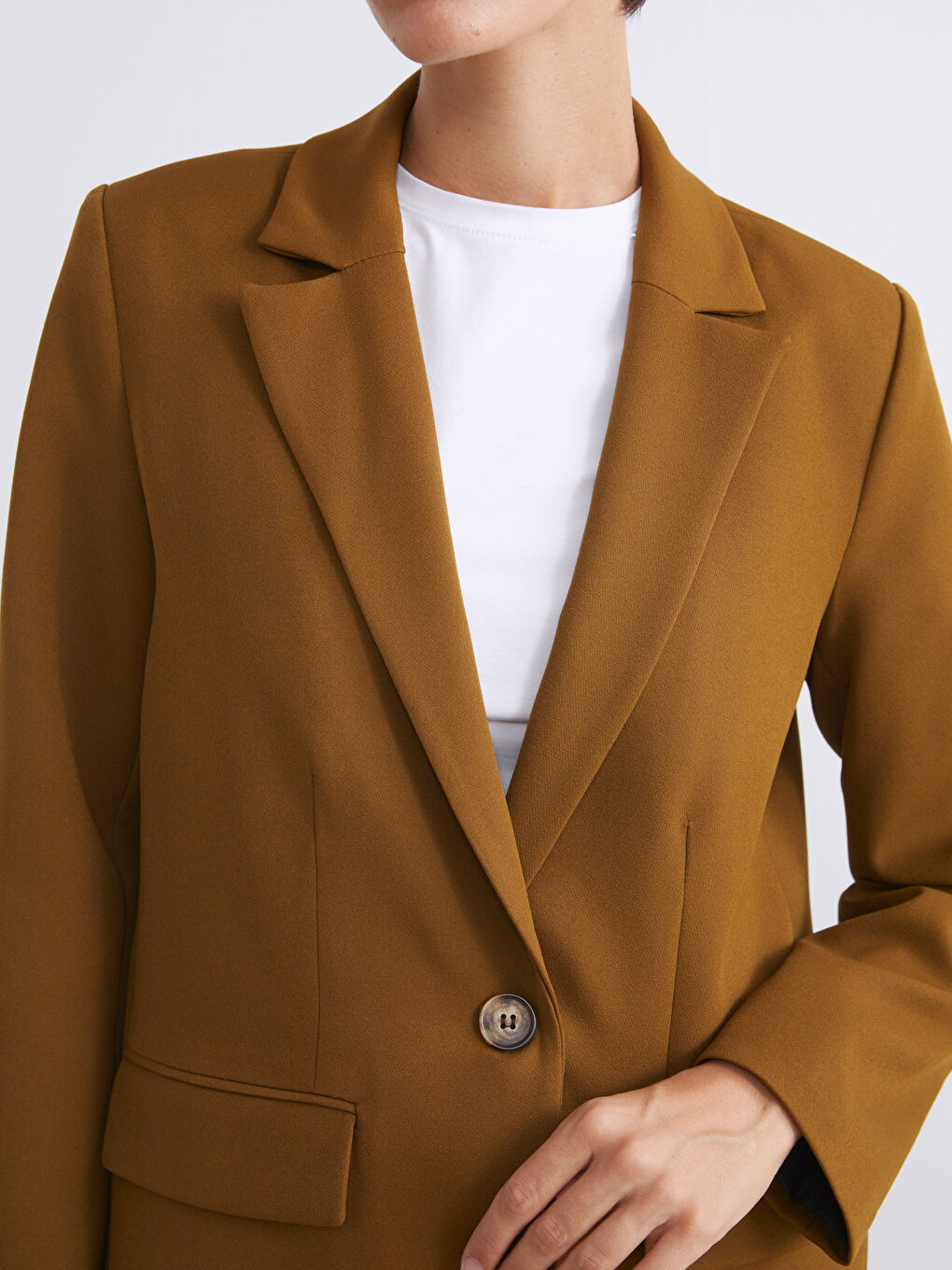 Ženska blazer jakna od krepa-2