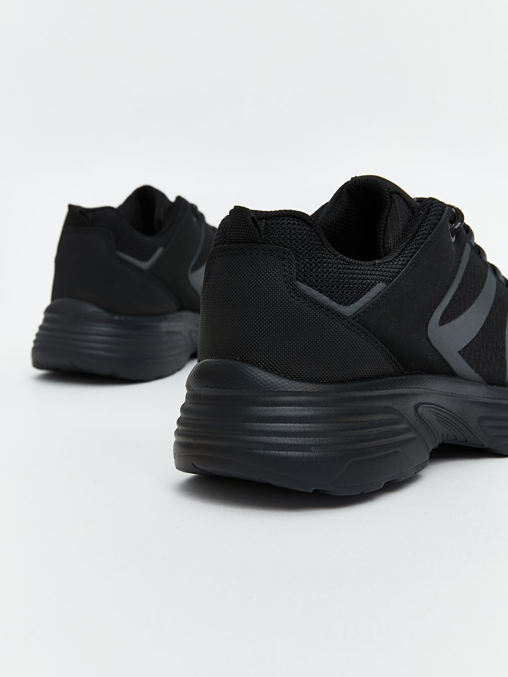 Siyah Bağcıklı Erkek Trekking Spor Ayakkabı-4