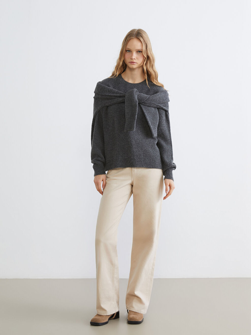 Crew Neck Oversize Women's Knitwear Sweater-1