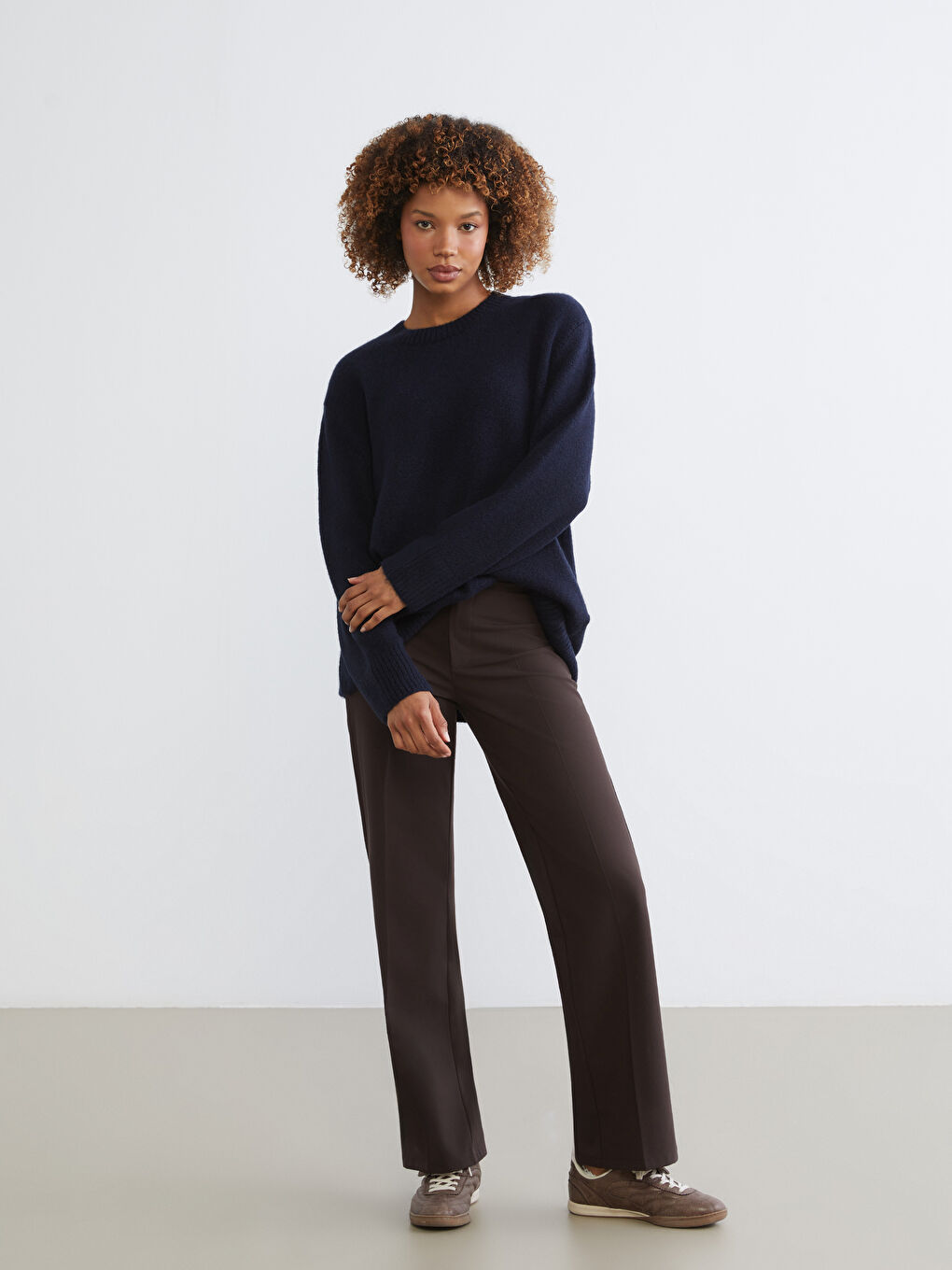 Crew Neck Oversize Women's Knitwear Sweater-1