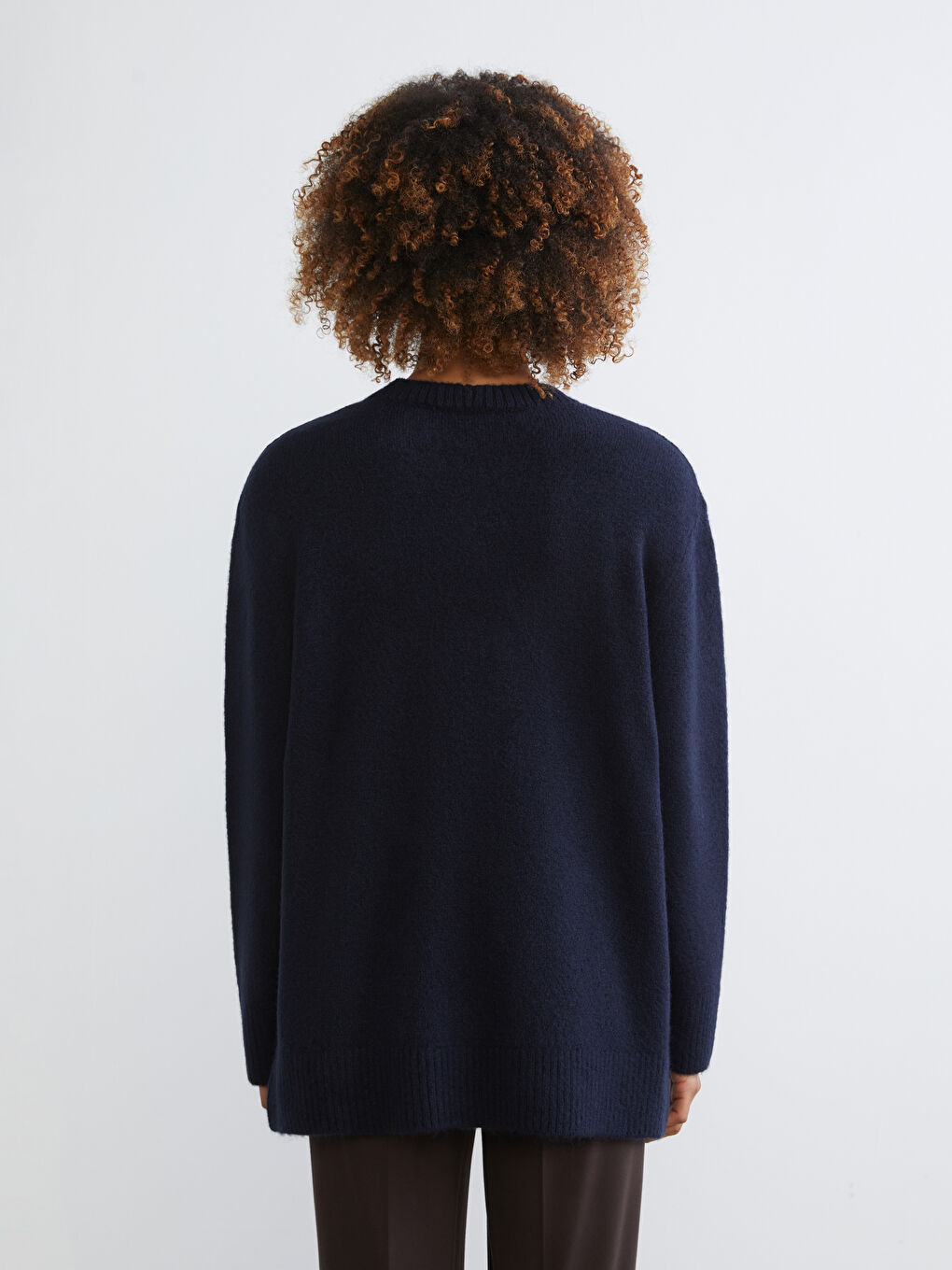 Crew Neck Oversize Women's Knitwear Sweater-3