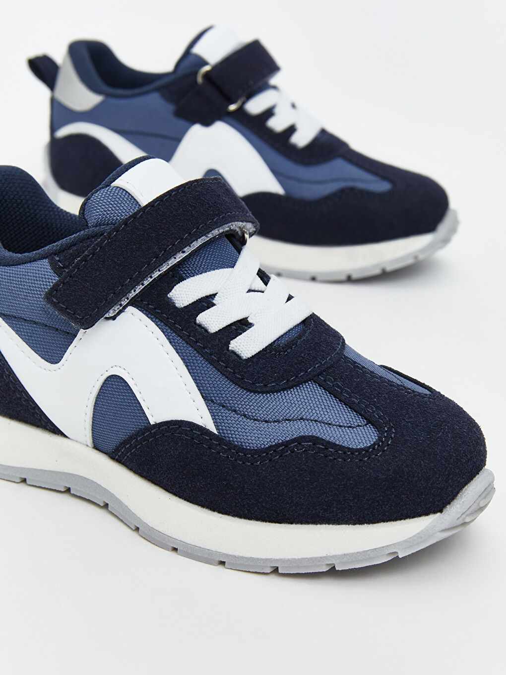 Lacivert Bağcık ve Cırt Cırtlı Erkek Bebek Spor Ayakkabı-4