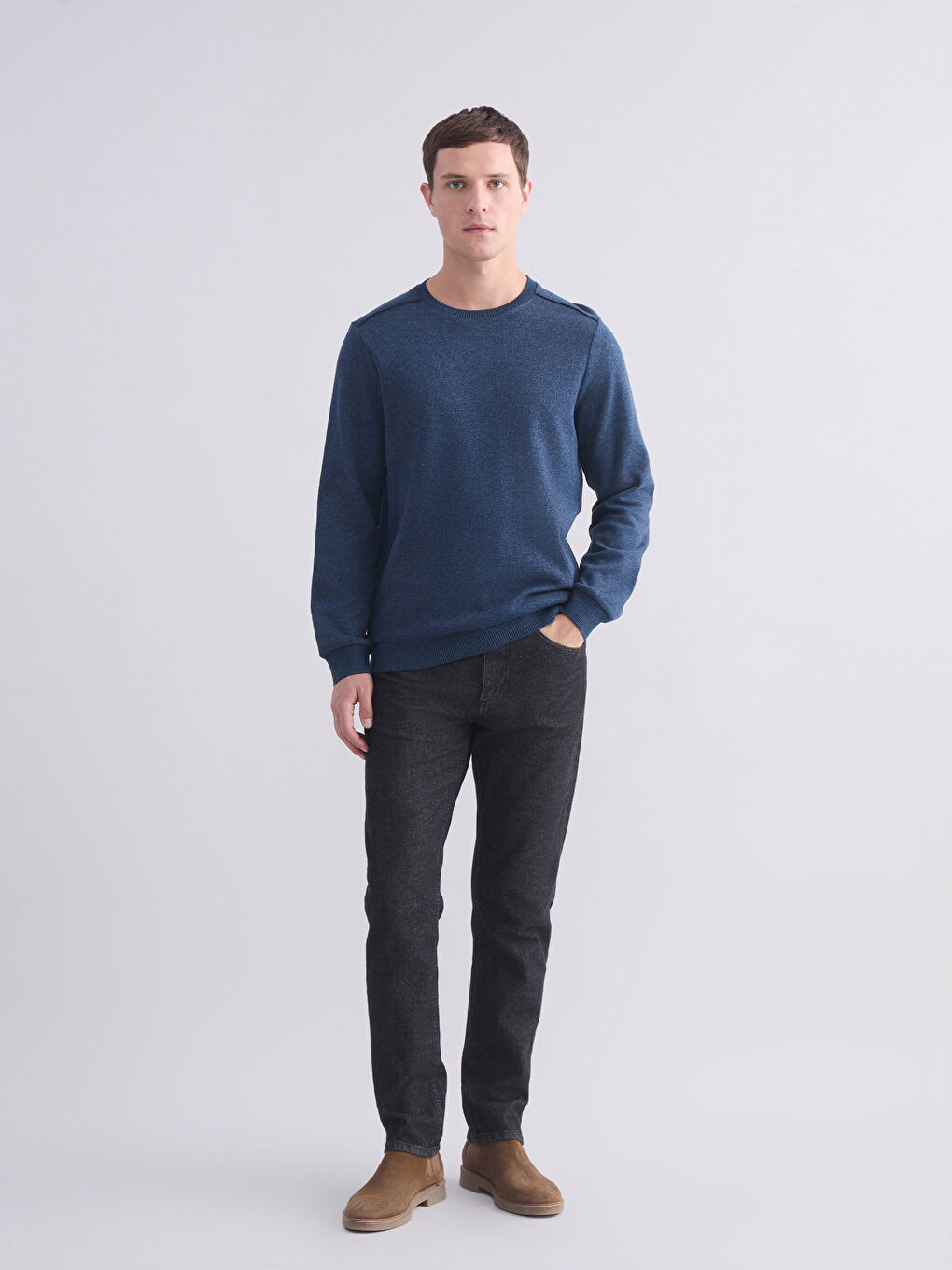 Дөңгелек жағалы ерлерге арналған свитшот-1