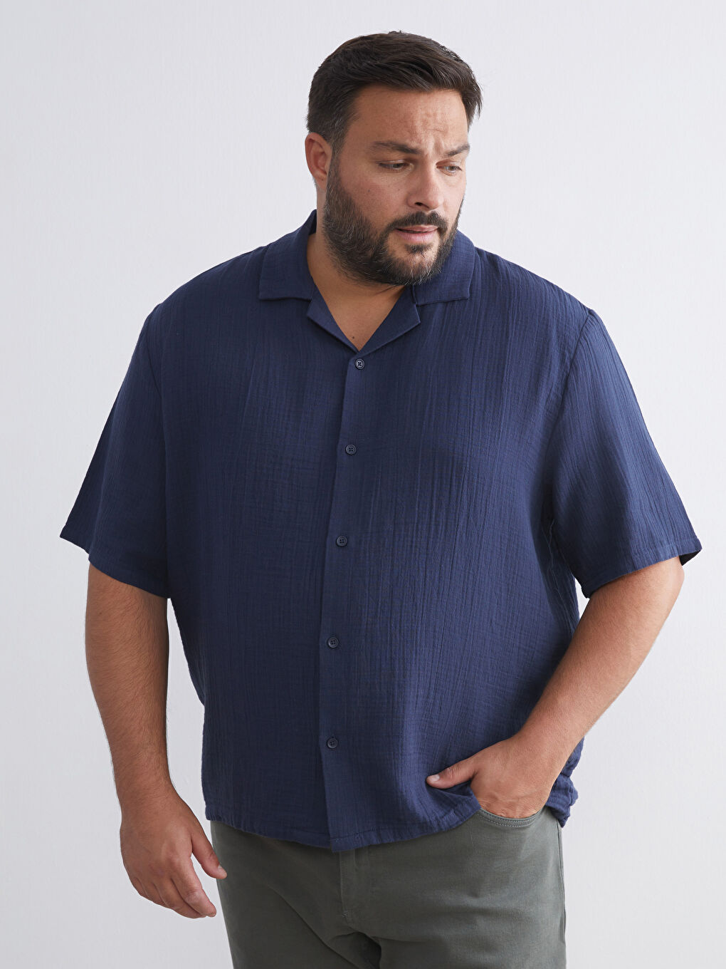 Lacivert Büyük Beden Resort Yaka Kısa Kollu Müslin Erkek Gömlek