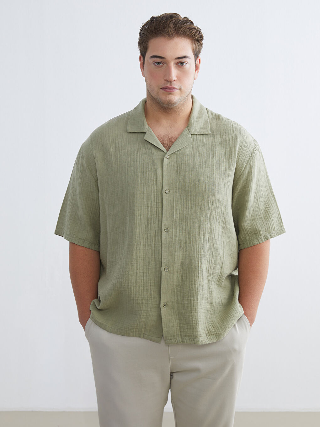 Large Size Men's Short Sleeve Muslin Resort Collar Shirt-1