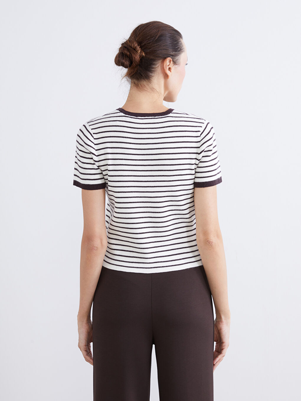 سترة تريكو مخططة نساء بكول مدور-3