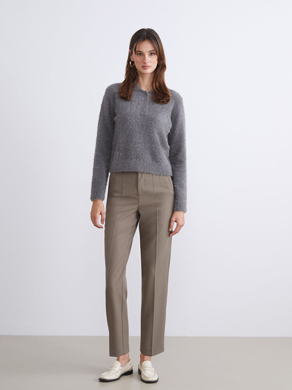Haki Dar Fit Pileli Kadın Pantolon