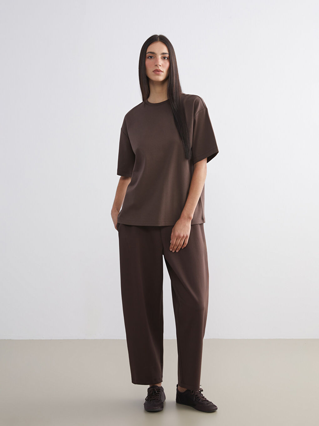Women's Sweatpants with Elastic Waist