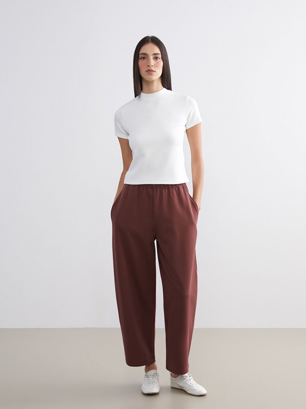 Women's Sweatpants with Elastic Waist