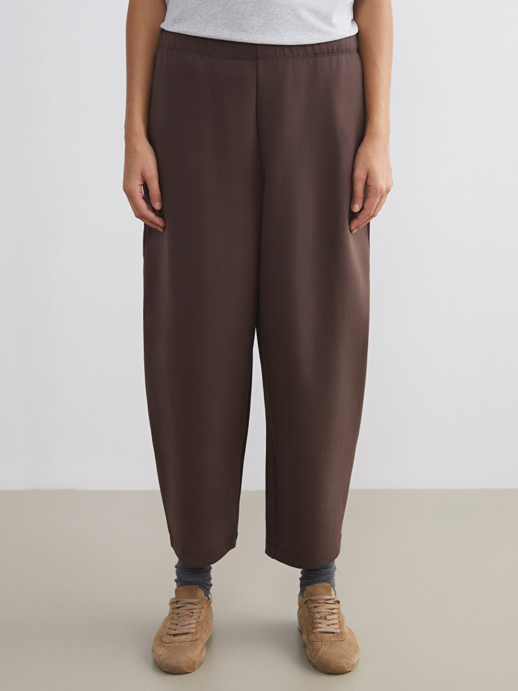 Women's Sweatpants with Elastic Waist-1