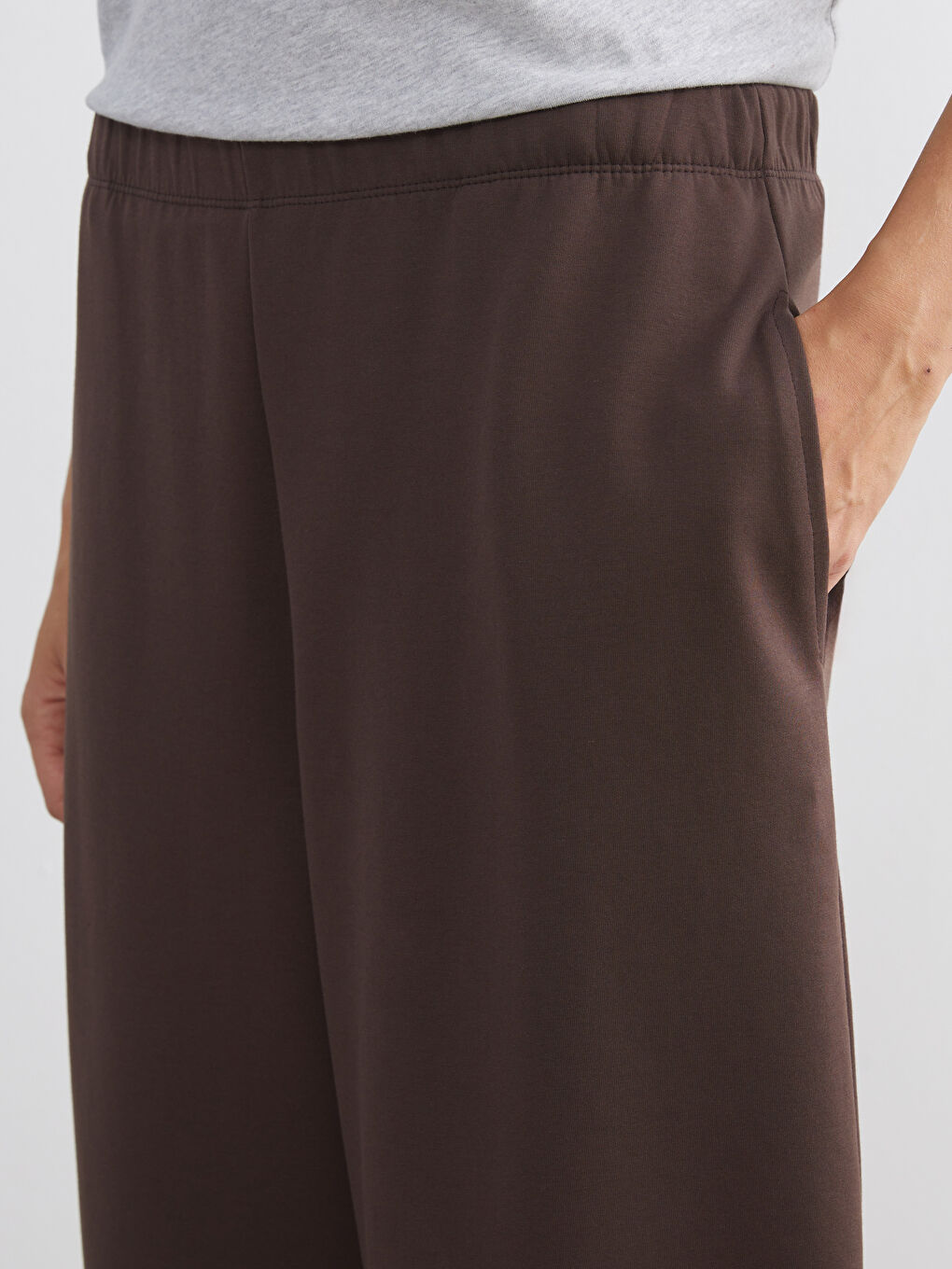 Women's Sweatpants with Elastic Waist-2