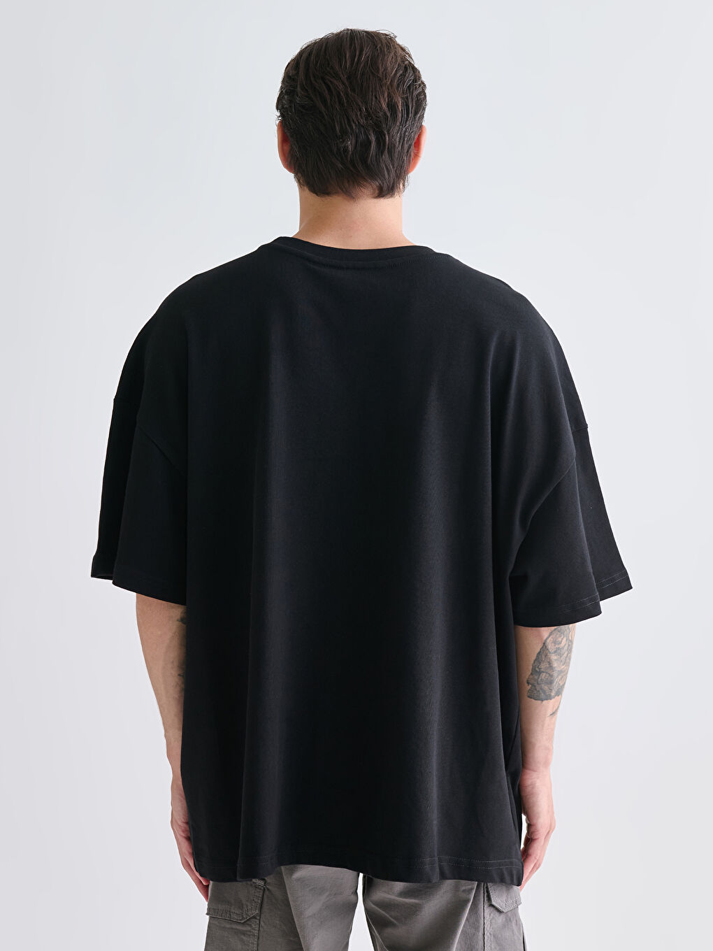 Man BLACK T-Shirt-7