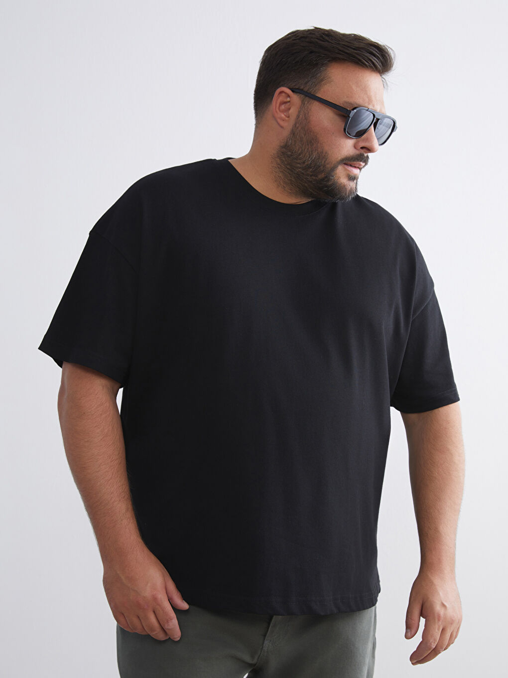 Man BLACK T-Shirt-1