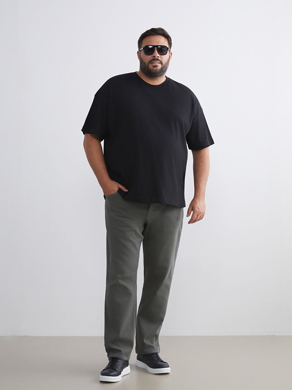 Man BLACK T-Shirt-2