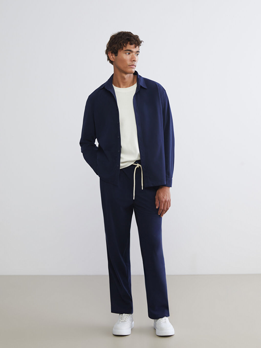 Рубашка Мужская С Длинным Рукавом Стандартного Кроя-1