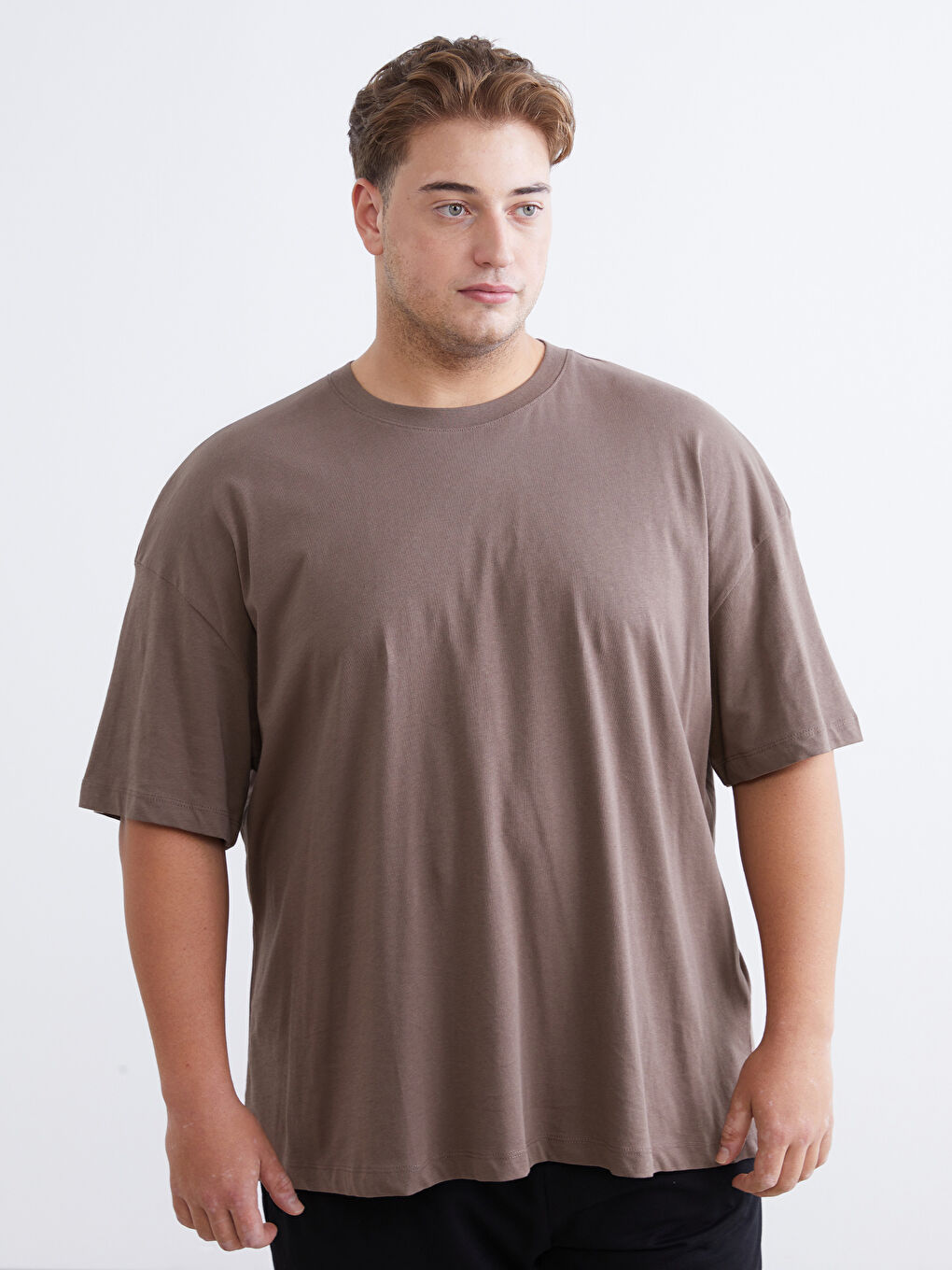 Kahverengi Büyük Beden Basic Penye Erkek Tişört-1