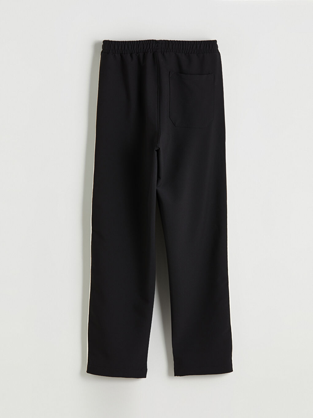 Siyah Rahat Kalıp Erkek Pantolon-5