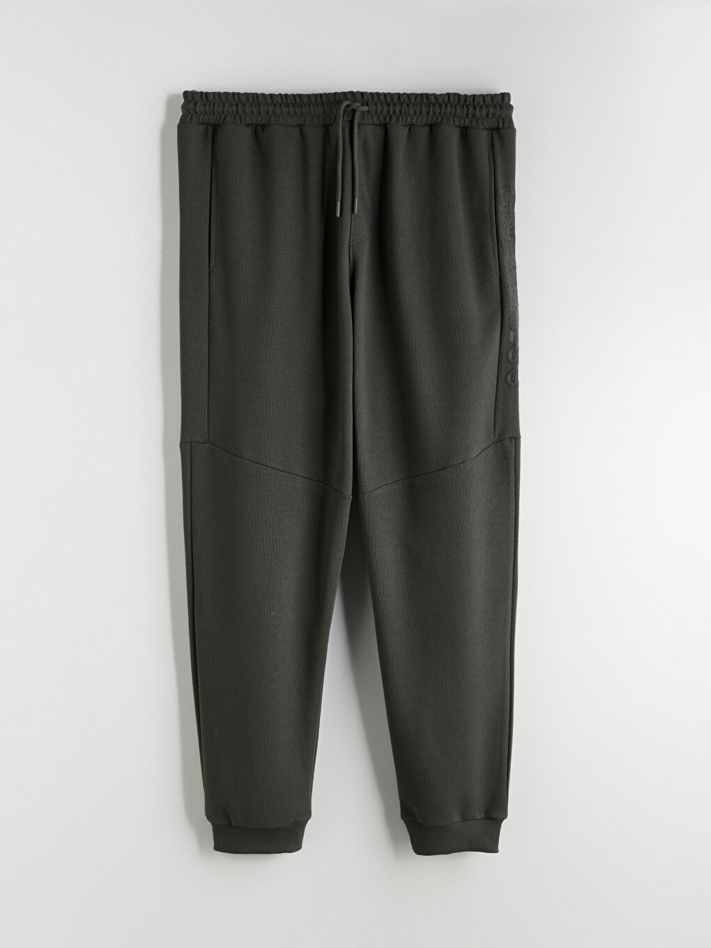 Standard Fit Men's Jogger Sweatpants