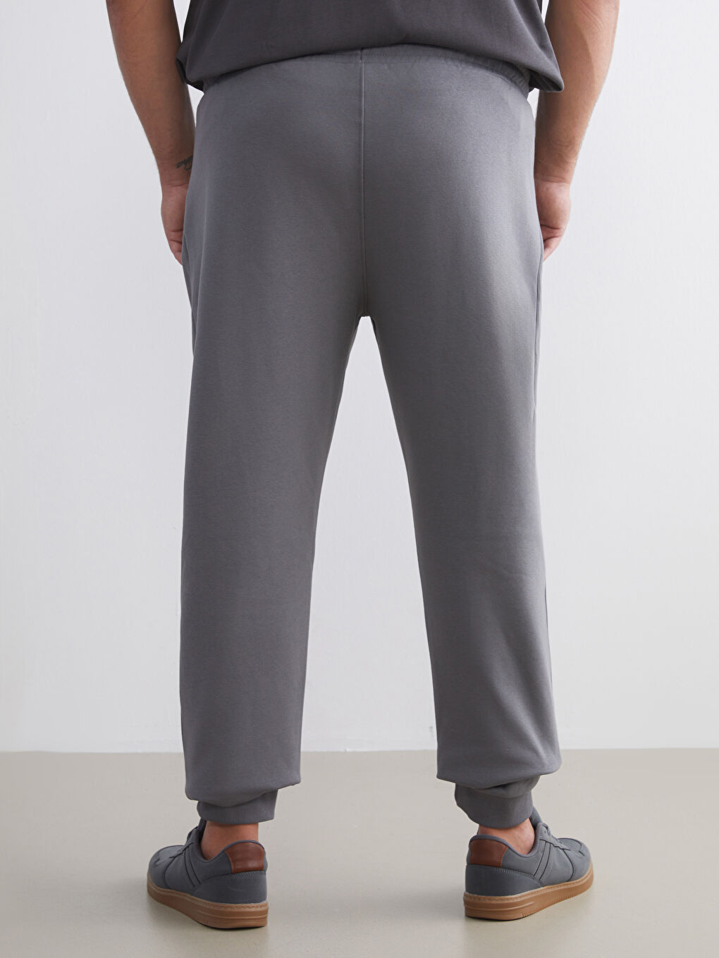 Man GREY Jogger Sweatpants-3