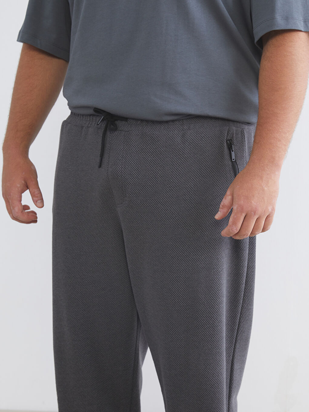 Plus Size Standard Fit Men's Jogger Sweatpants-2
