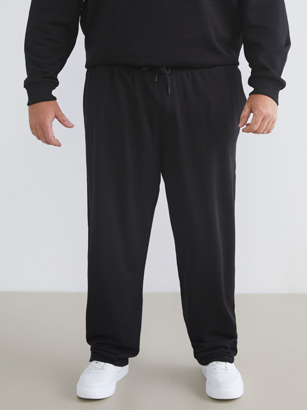 Plus Size Standard Fit Men's Sweatpants-1
