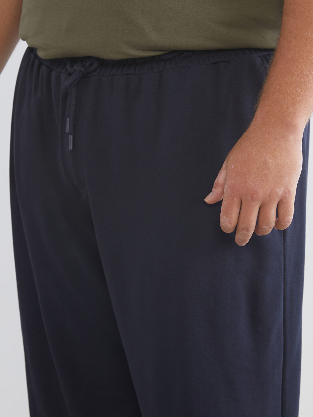 Plus Size Standard Fit Men's Sweatpants-2