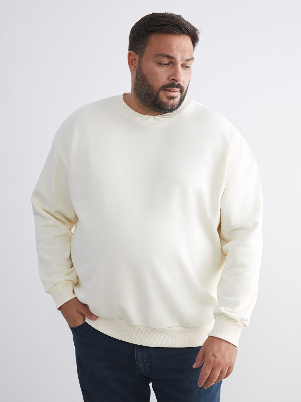 Large Size Crew Neck Men's Sweatshirt