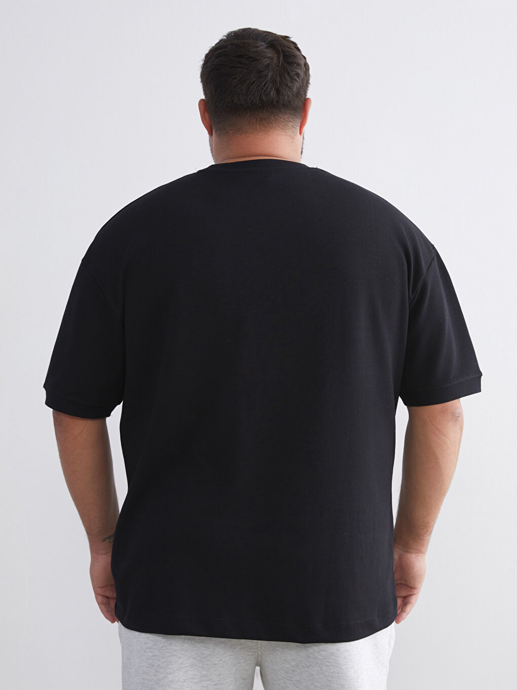 Man BLACK T-Shirt-3