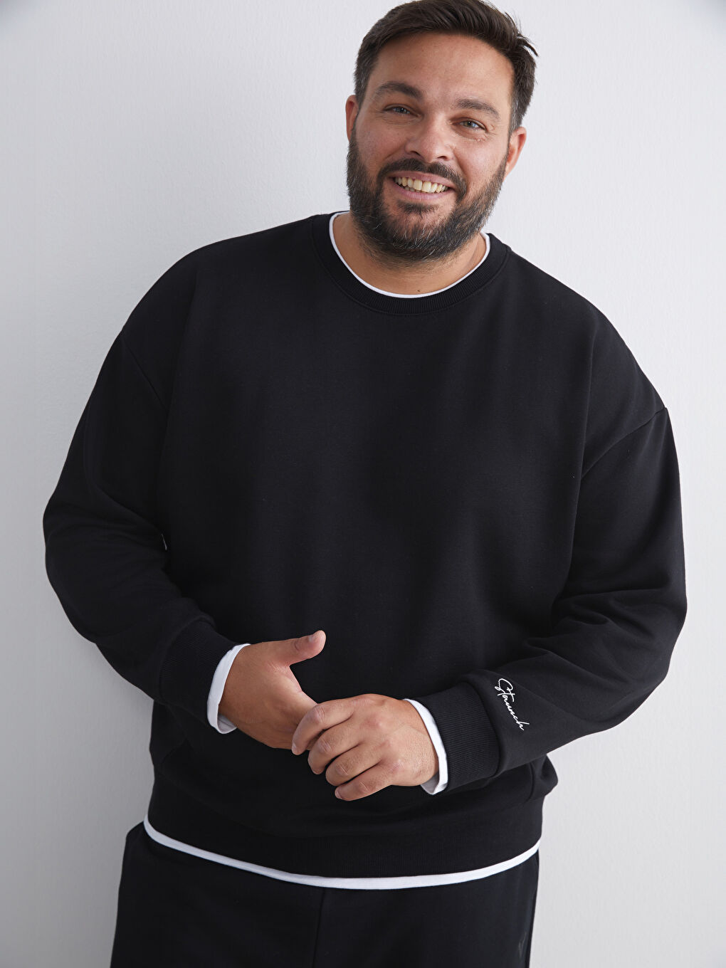 Large Size Crew Neck Men's Sweatshirt