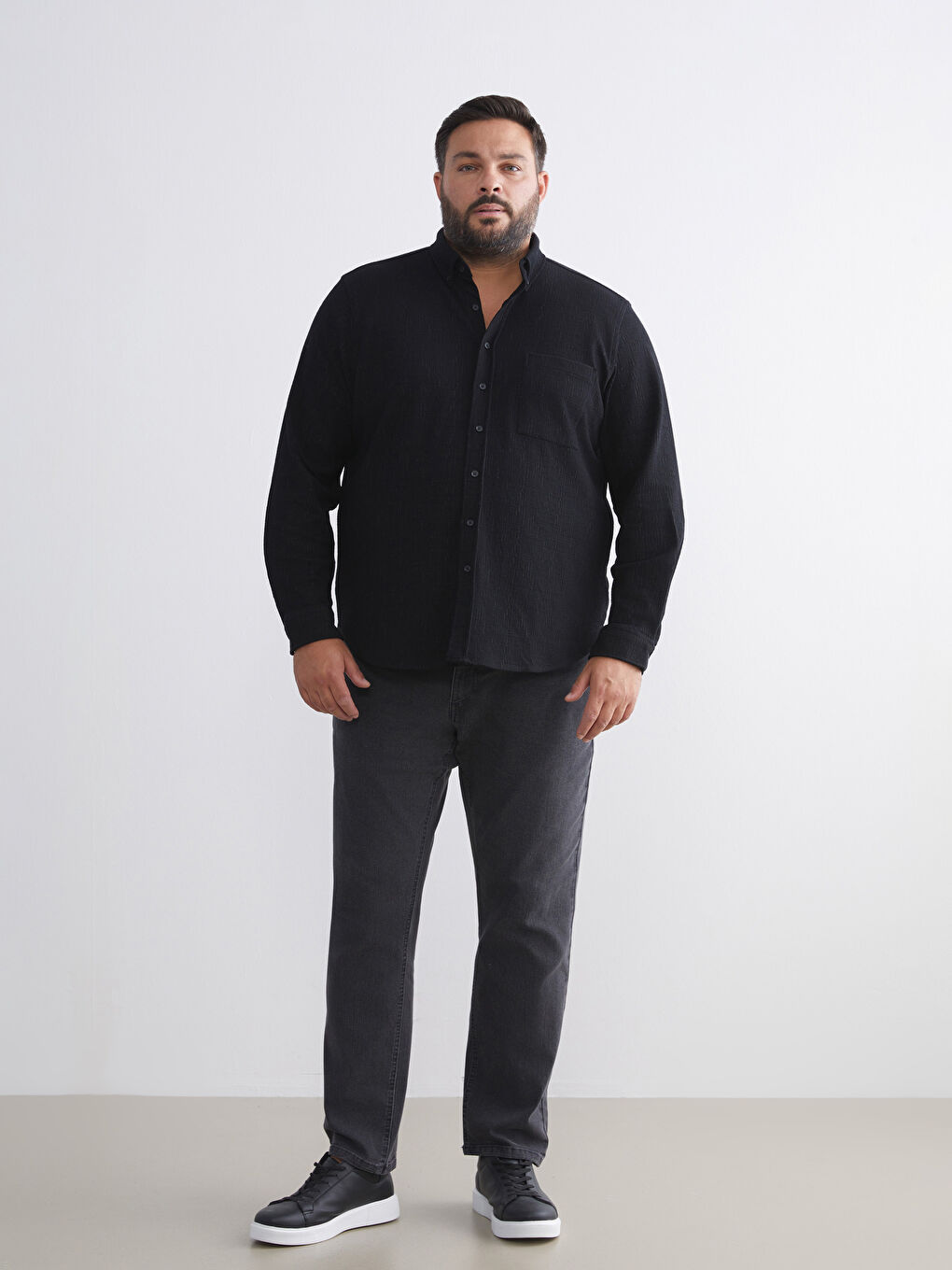 Siyah Büyük Beden Dokulu Erkek Gömlek-1