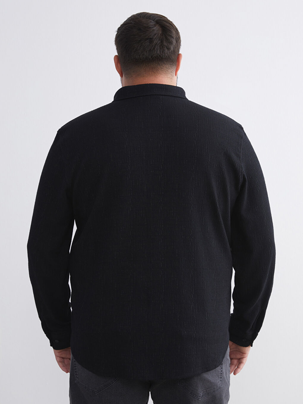 Siyah Büyük Beden Dokulu Erkek Gömlek-3