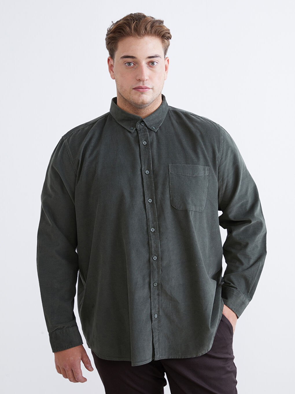 Haki Regular Fit Uzun Kollu Kadife Erkek Gömlek