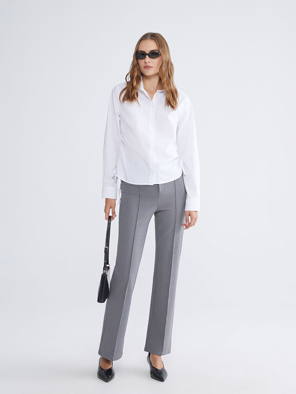 Beyaz Bağlama Detaylı Kadın Gömlek-1