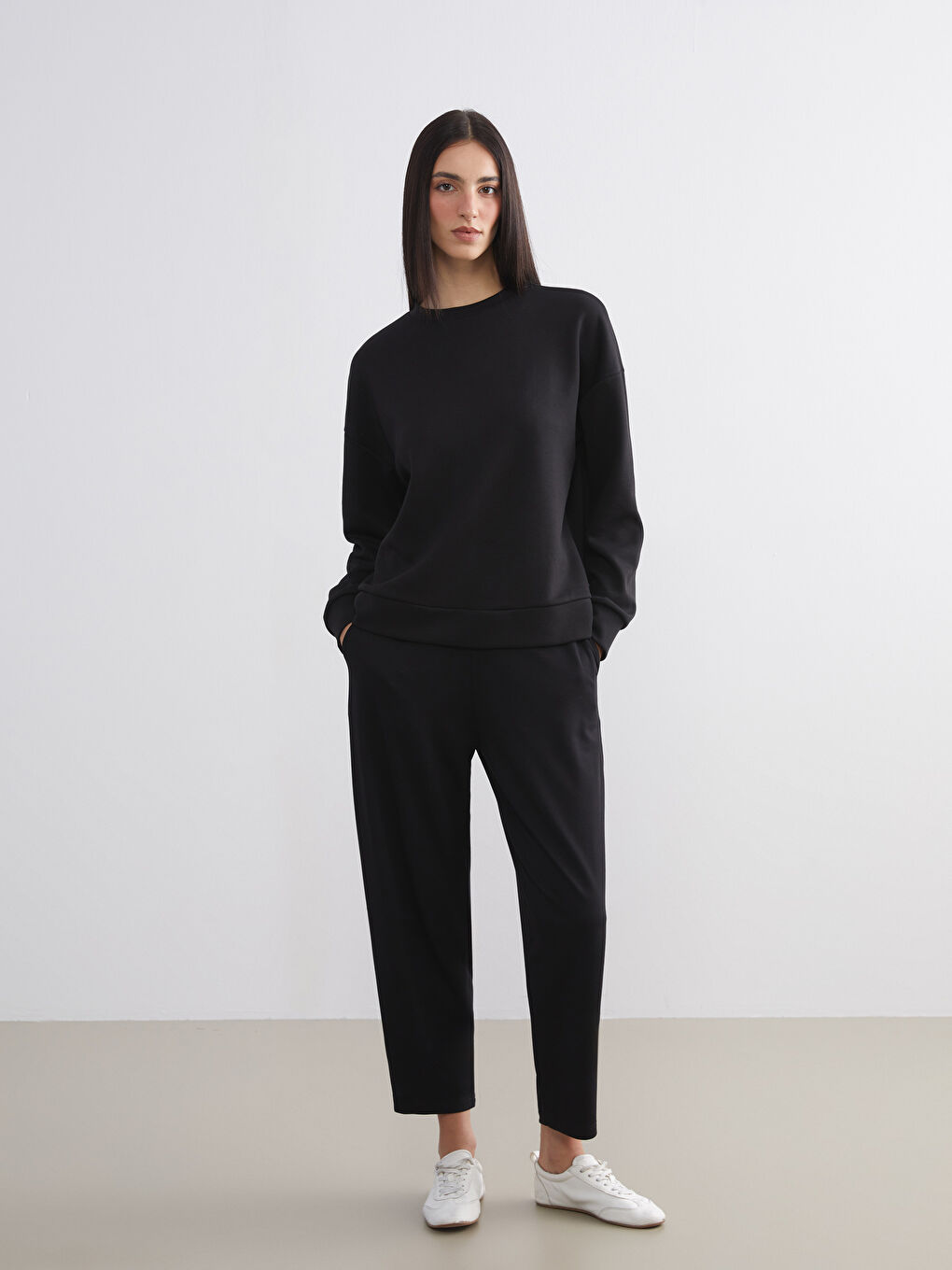 Siyah Beli Lastikli Kadın Eşofman Altı