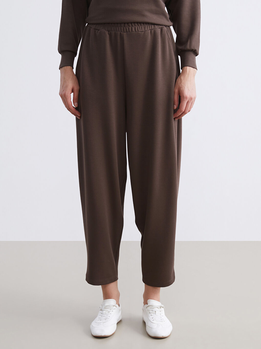 Kahverengi Beli Lastikli Kadın Eşofman Altı-1