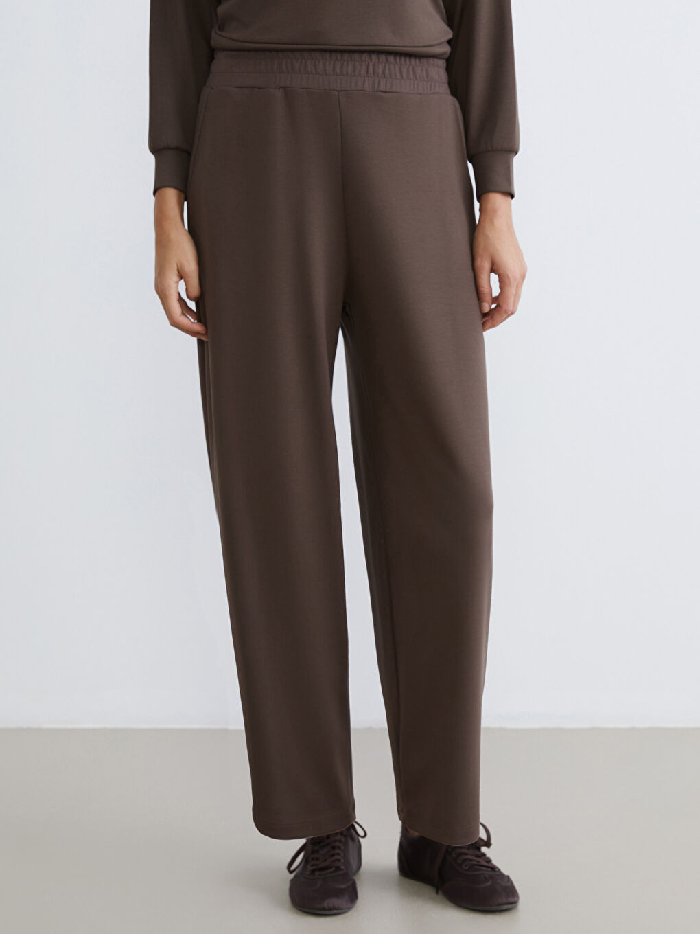 Kahverengi Beli Lastikli Kadın Eşofman Altı-1