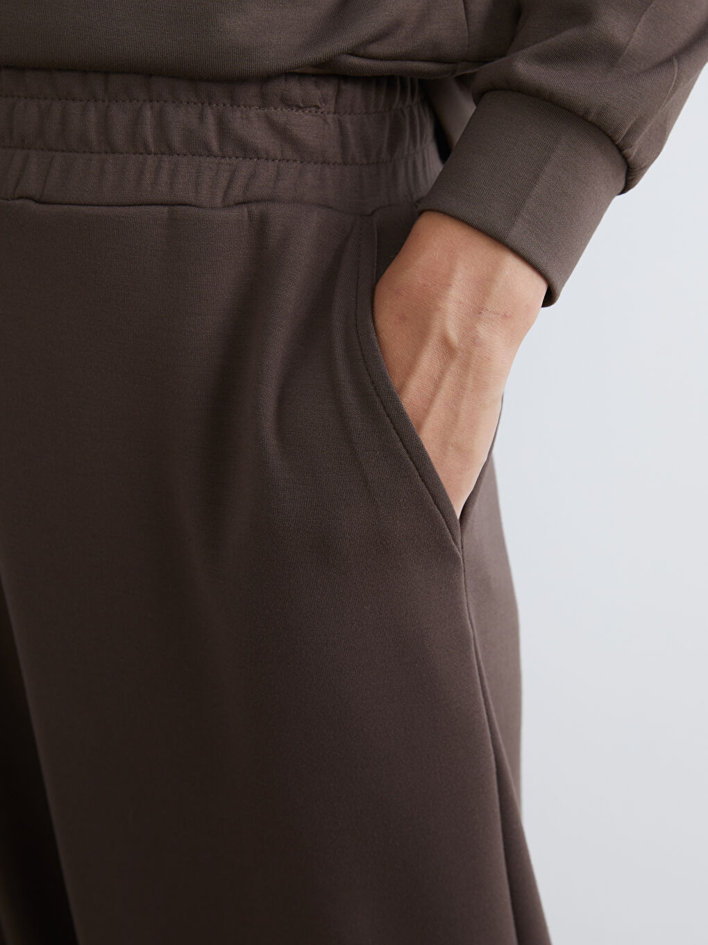 Kahverengi Beli Lastikli Kadın Eşofman Altı-2