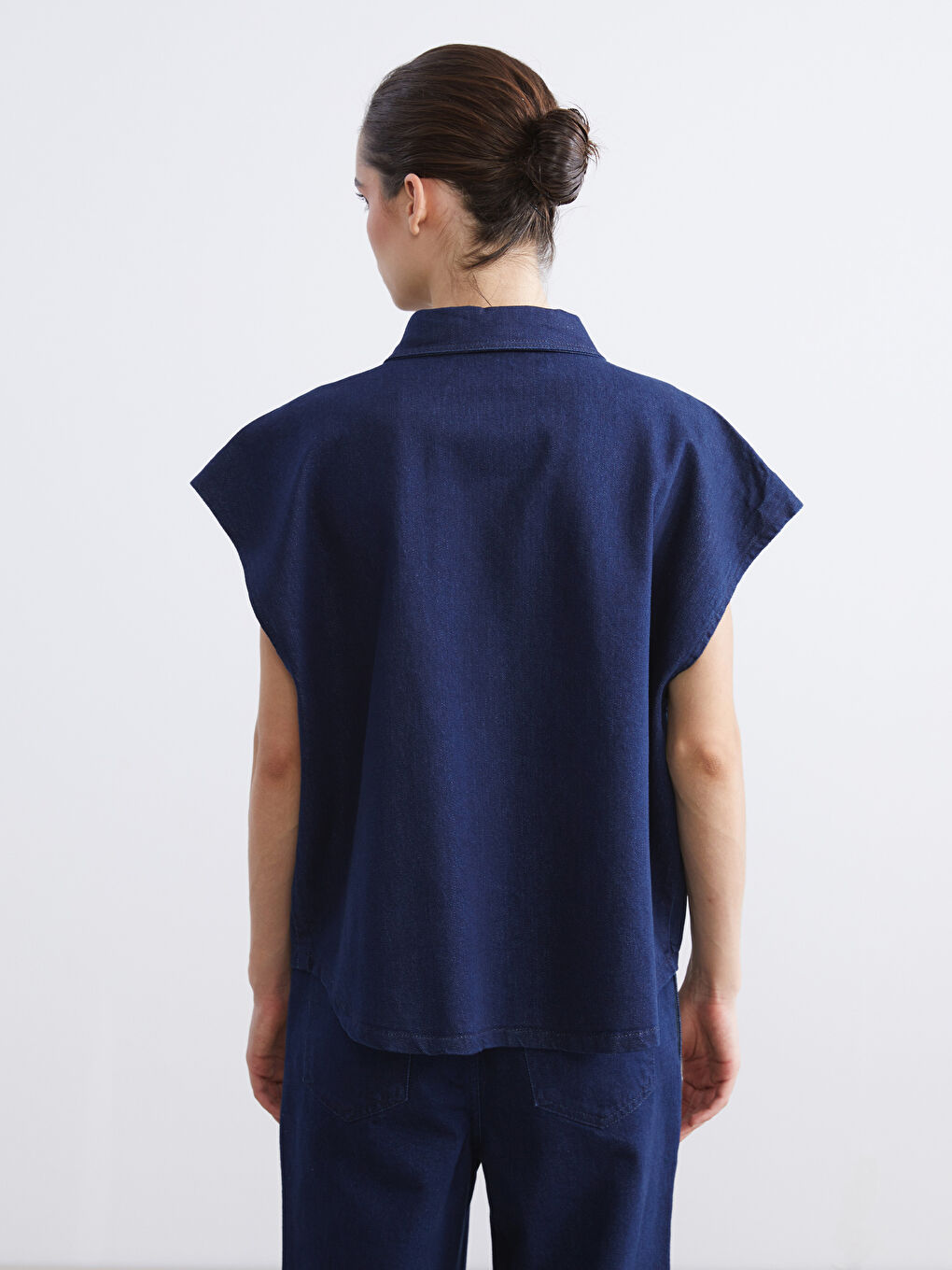 Lacivert Gömlek Yaka Kadın Jean Yelek-3