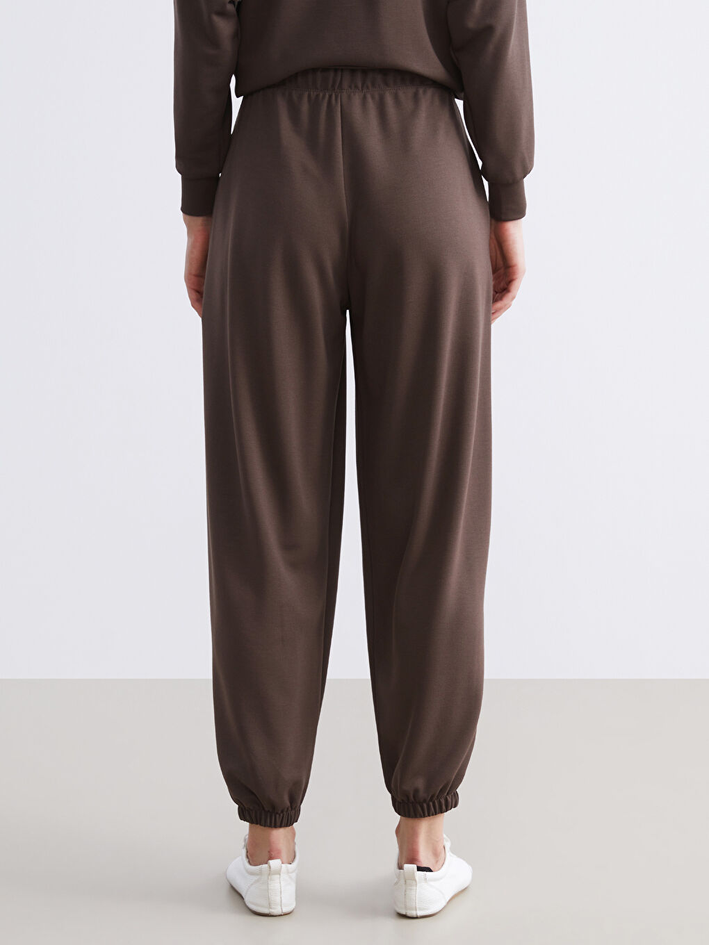 Kahverengi Beli Lastikli Kadın Jogger Eşofman Altı-3
