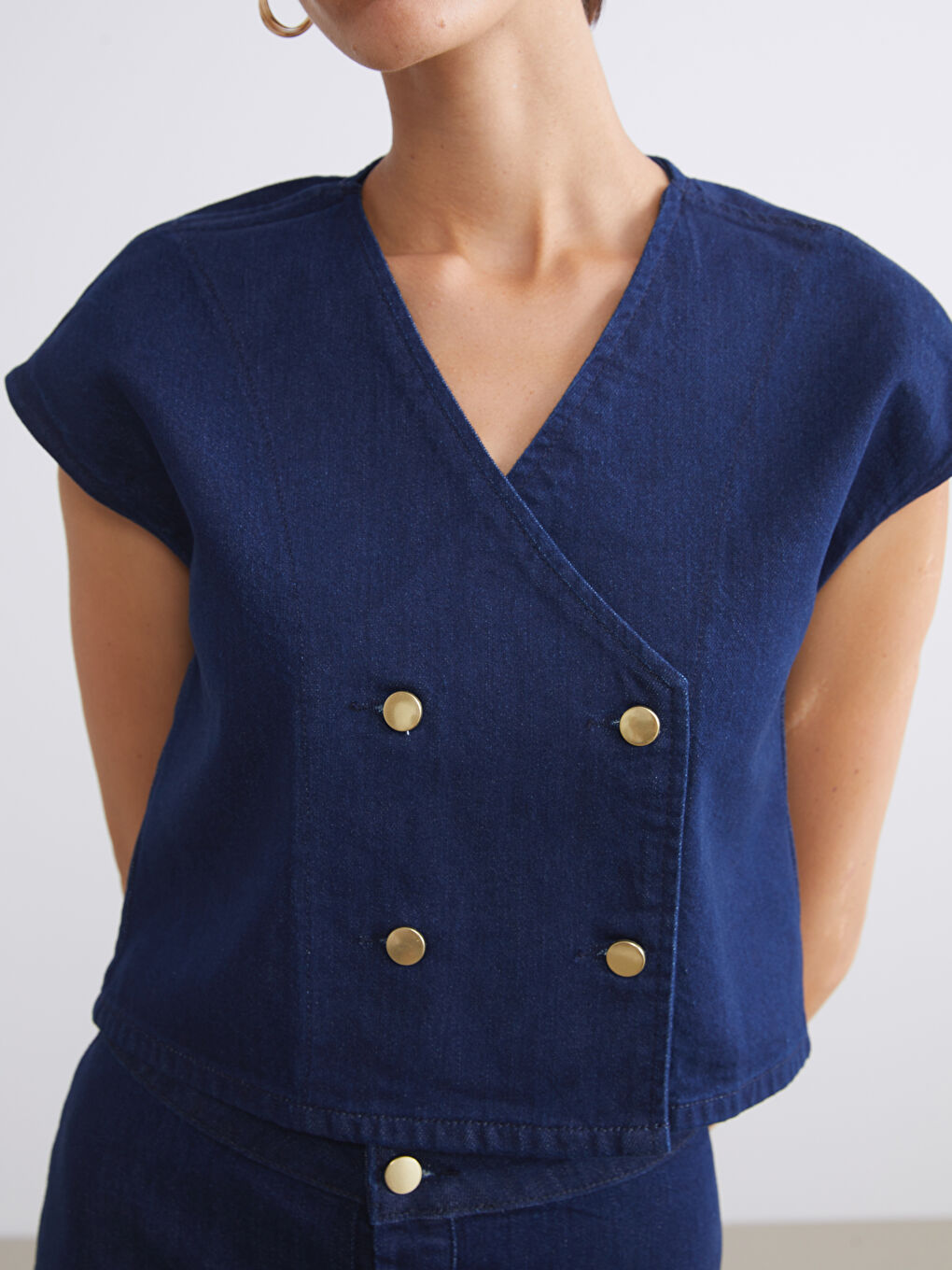 Lacivert Kruvaze Yaka Crop Kadın Jean Yelek-2