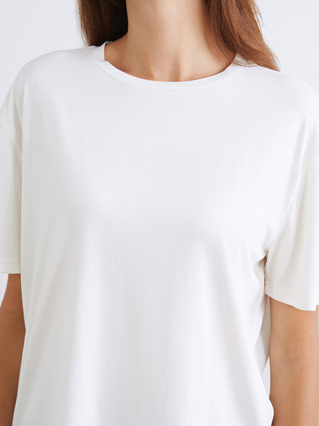 Siyah Bisiklet Yaka Modal Karışımlı Kadın Tişört 2'li-5