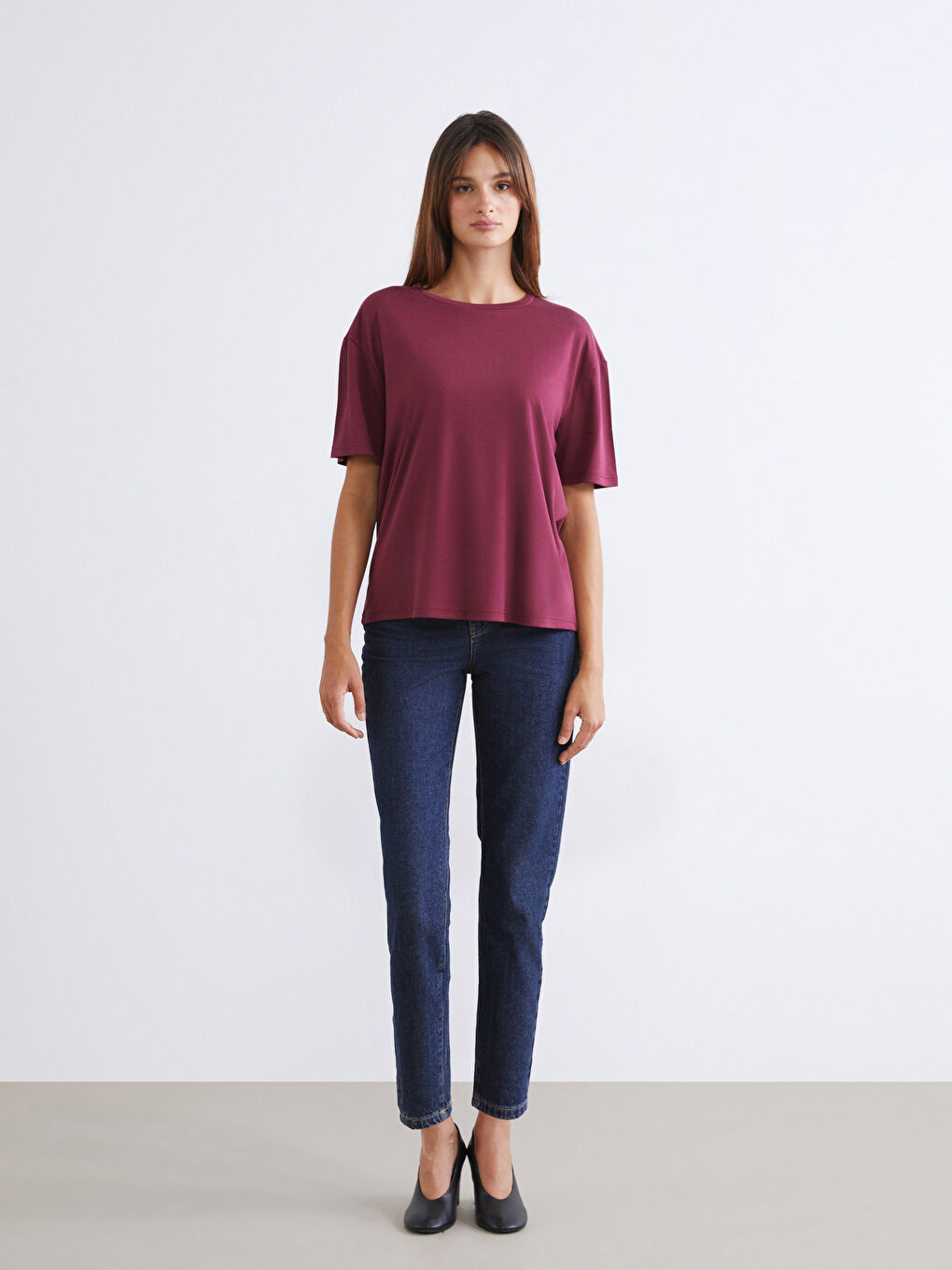 Siyah Bisiklet Yaka Modal Karışımlı Kadın Tişört 2'li-3